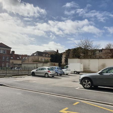 Appartement Hyper-Centre Epernay Avec Sauna Et Parking Prive ภายนอก รูปภาพ