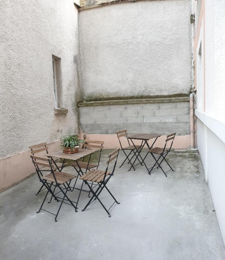 Appartement Hyper-Centre Epernay Avec Sauna Et Parking Prive ภายนอก รูปภาพ